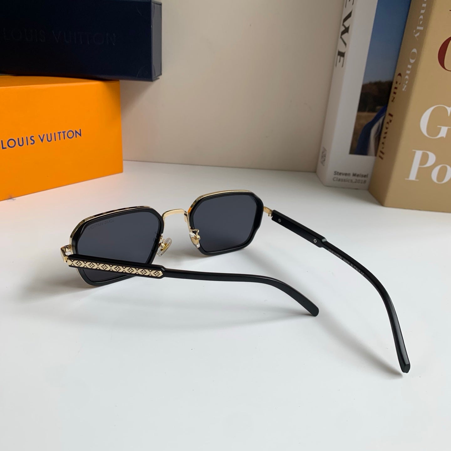 Louis Vuitton Square Silver Lens Sunglasses for Men & Women - 448626 - detail image 9