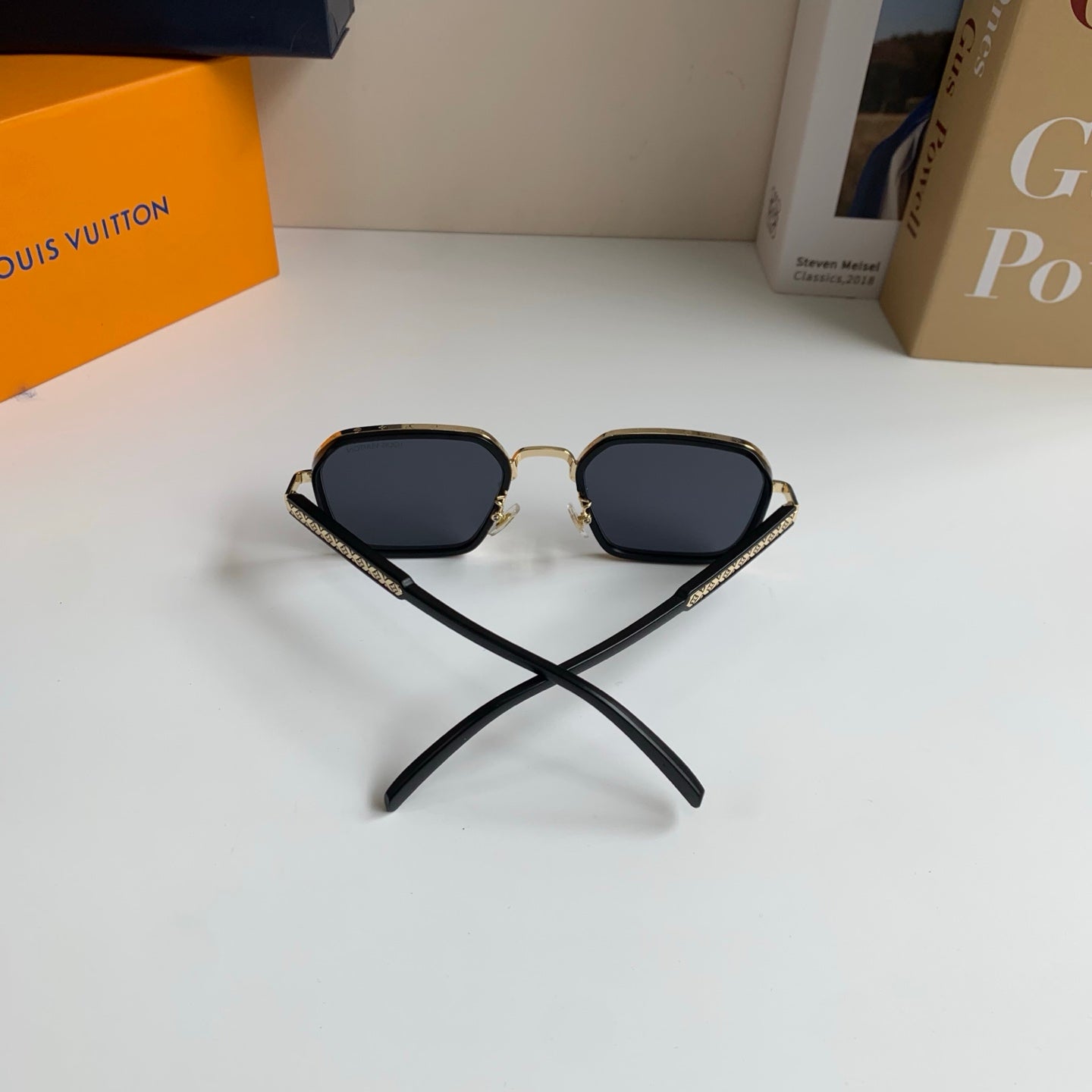 Louis Vuitton Square Silver Lens Sunglasses for Men & Women - 448626 - detail image 8
