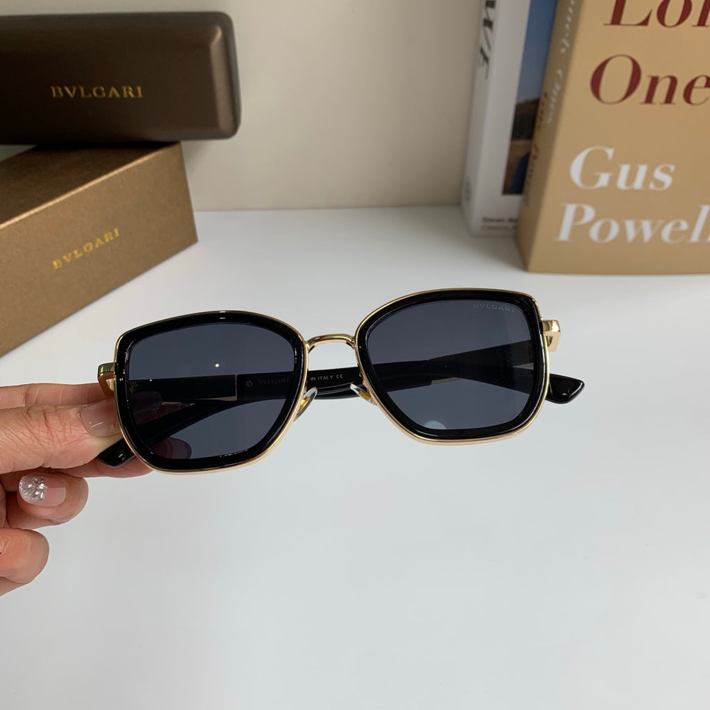 Bottega Veneta Square Black Lens Sunglasses for Men & Women - detail image 3