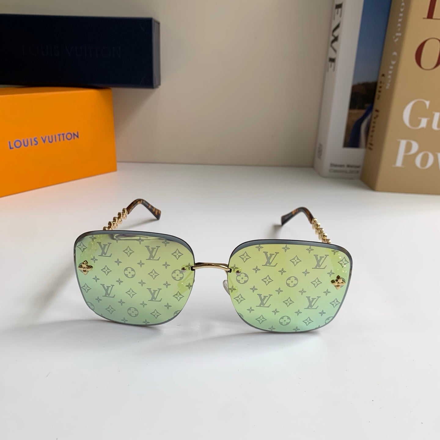 Louis Vuitton Square Silver Lens Sunglasses for Men & Women - 464629 - detail image 3