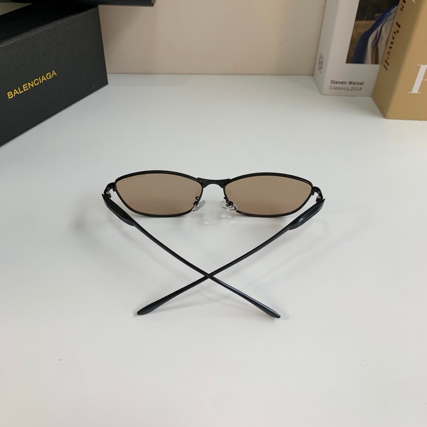 Balenciaga Fashion Silver Lens Sunglasses for Men & Women - 487532 - detail image 8
