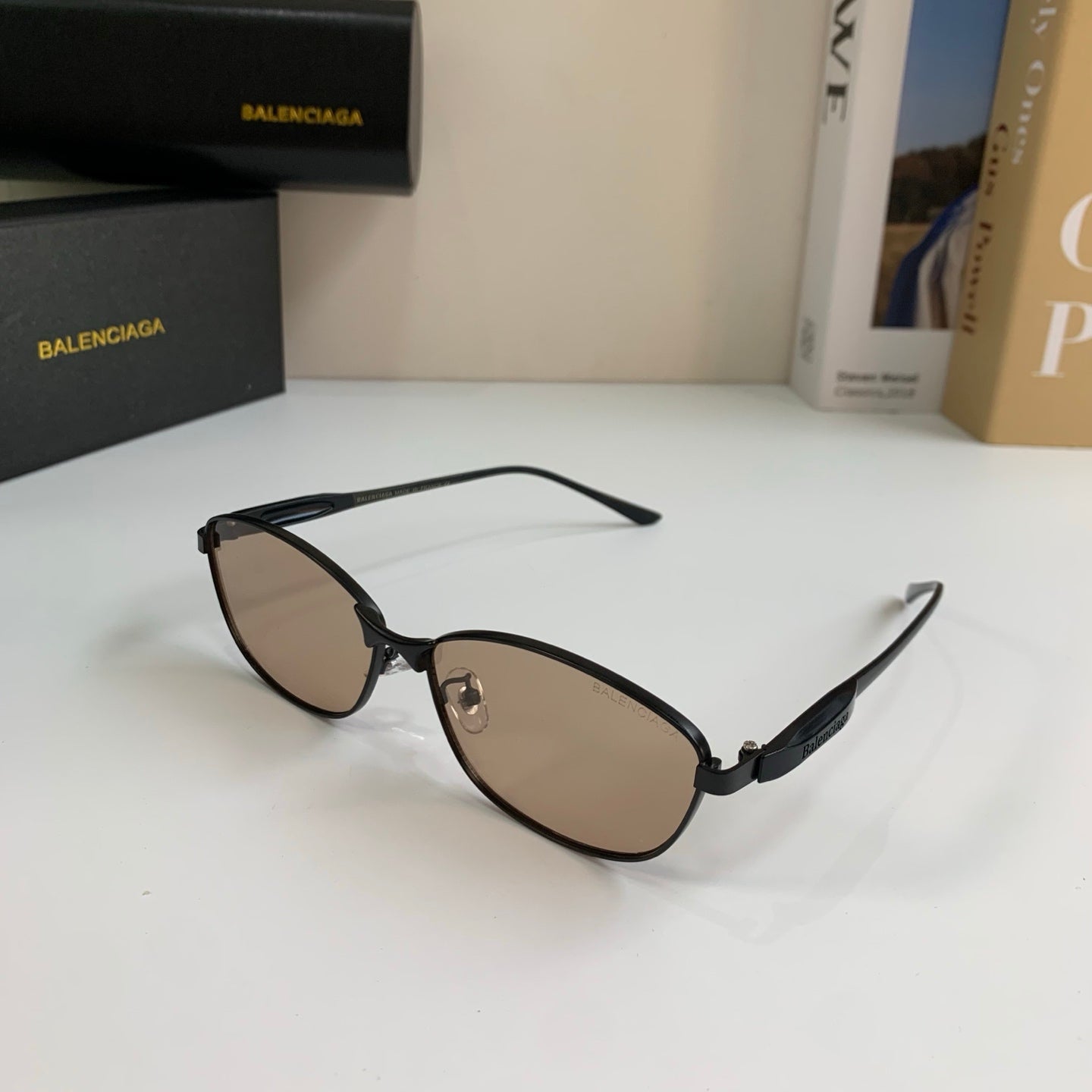 Balenciaga Fashion Silver Lens Sunglasses for Men & Women - 487532 - detail image 2