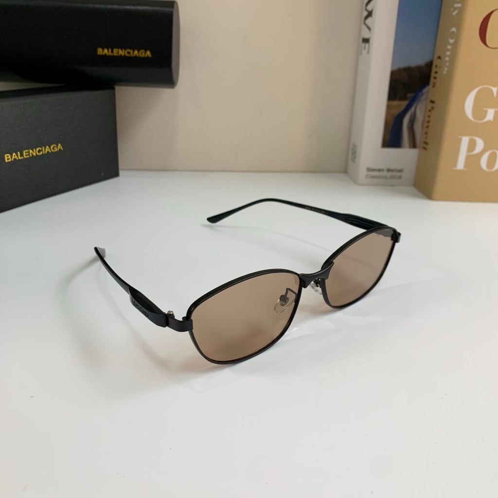 Balenciaga Fashion Silver Lens Sunglasses for Men & Women - 487532