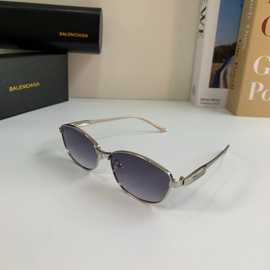 Balenciaga Fashion Silver Lens Sunglasses for Men & Women - 487533 - detail image 2