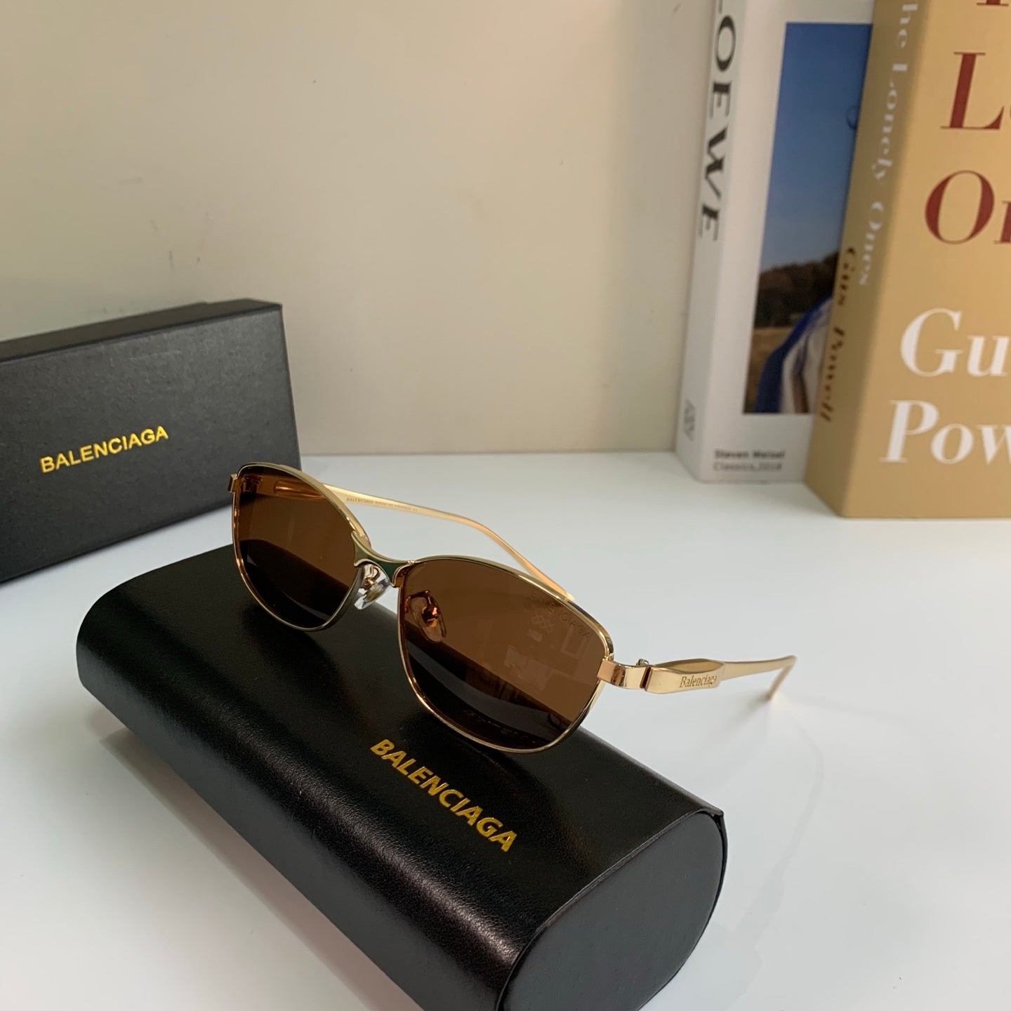 Balenciaga Fashion Brown Lens Sunglasses for Men & Women - detail image 4