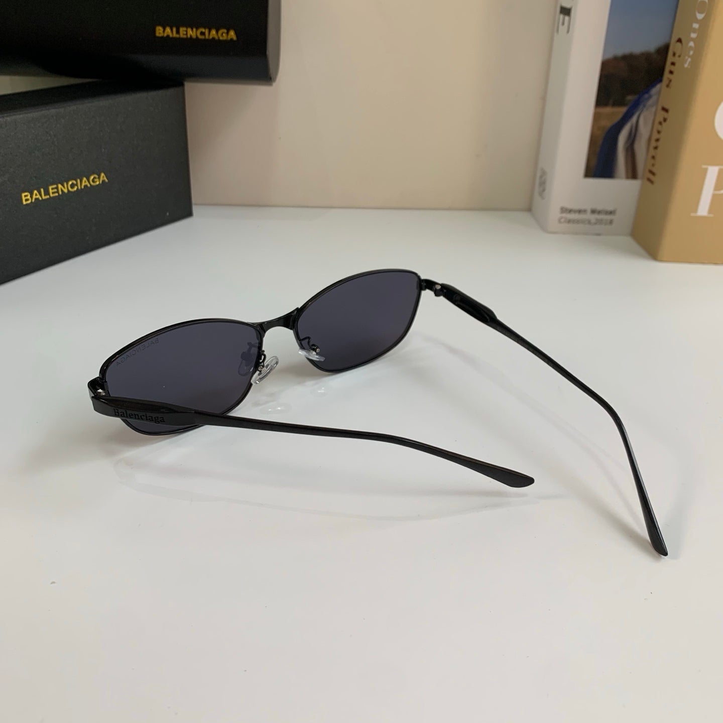 Balenciaga Fashion Silver Lens Sunglasses for Men & Women - detail image 9