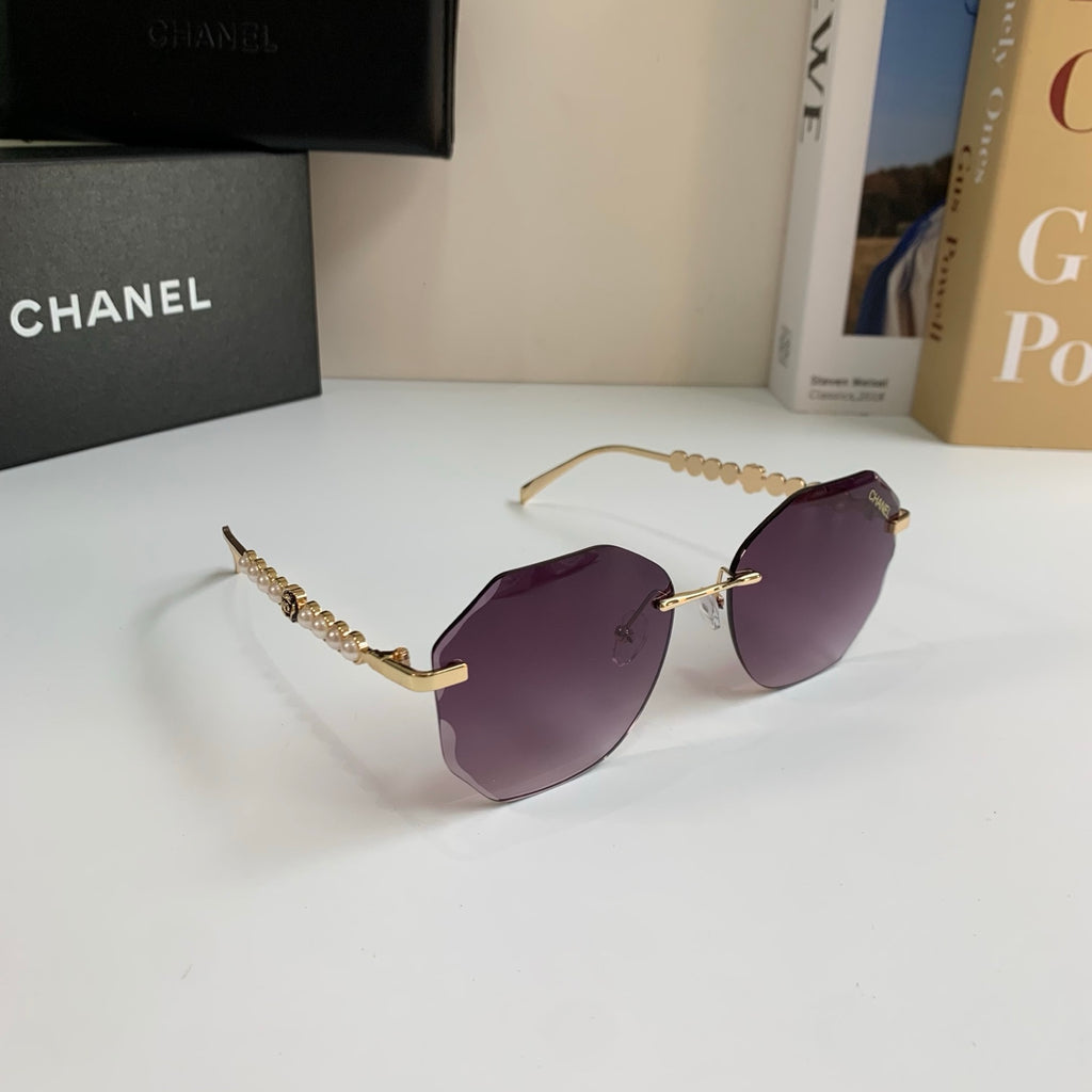 Chanel Fashion Silver Lens Sunglasses for Men & Women - 486514