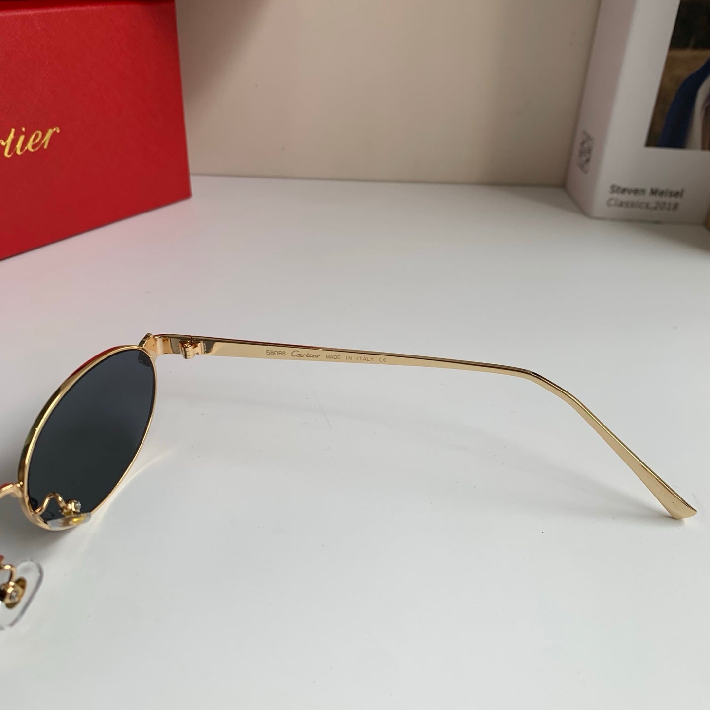 Cartier Cat-Eye Silver Lens Sunglasses for Men & Women - detail image 6