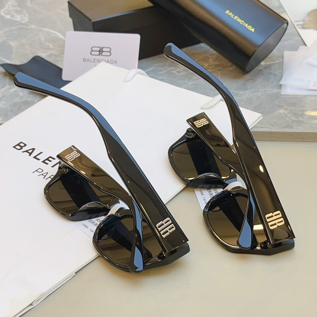 Balenciaga BB0480SK Fashion Black Lens Sunglasses for Men & Women - detail image 7