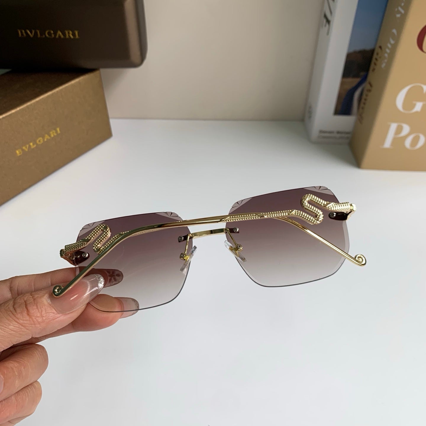 Bottega Veneta Fashion Silver Lens Sunglasses for Men & Women - 416439 - detail image 6
