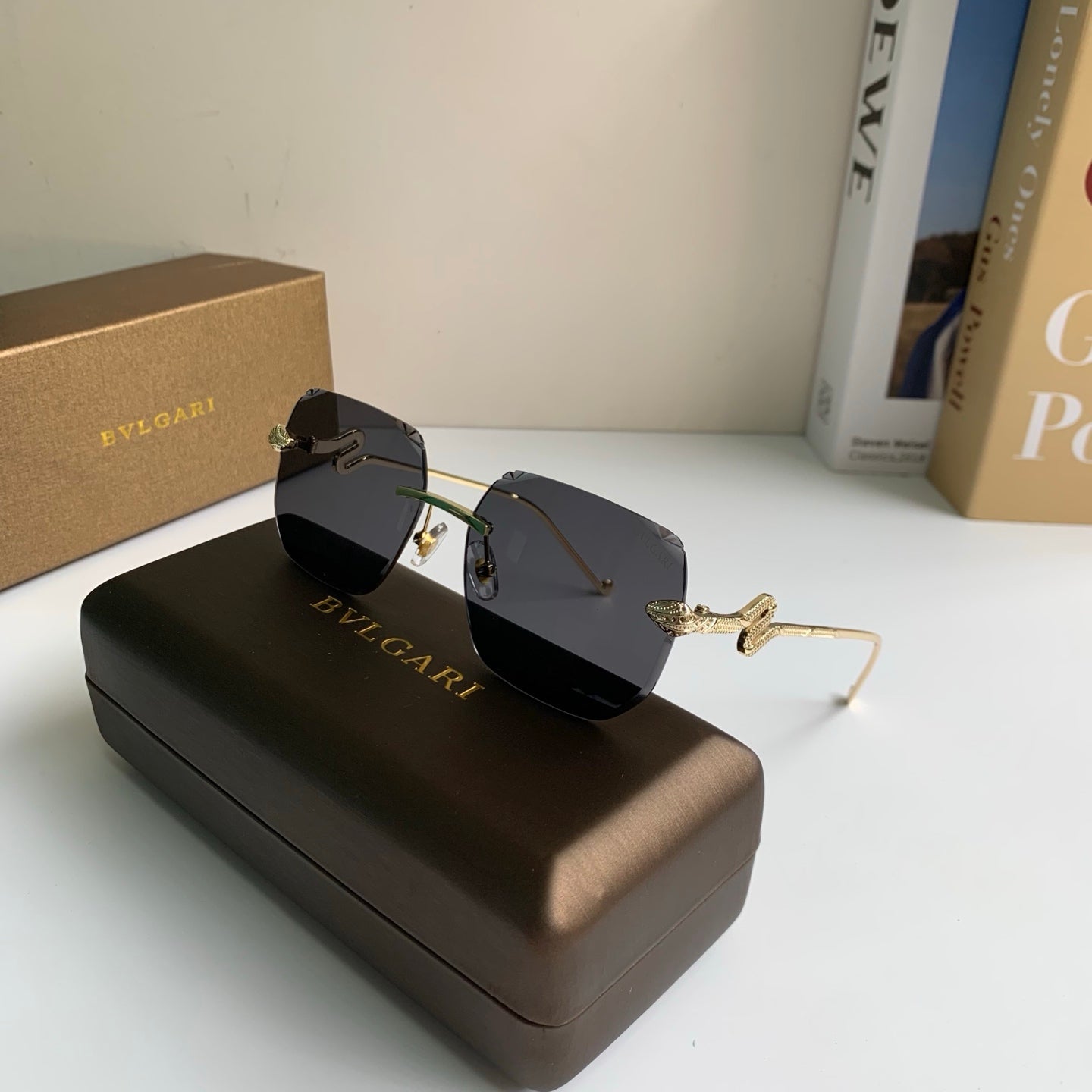 Bottega Veneta Fashion Silver Lens Sunglasses for Men & Women - detail image 5