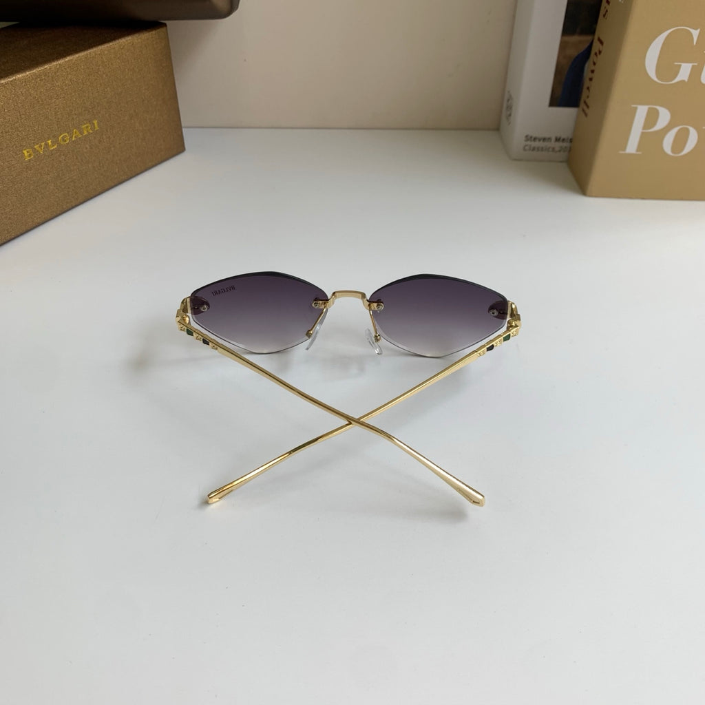 Bottega Veneta Cat-Eye Silver Lens Sunglasses for Men & Women - 432912 - detail image 8