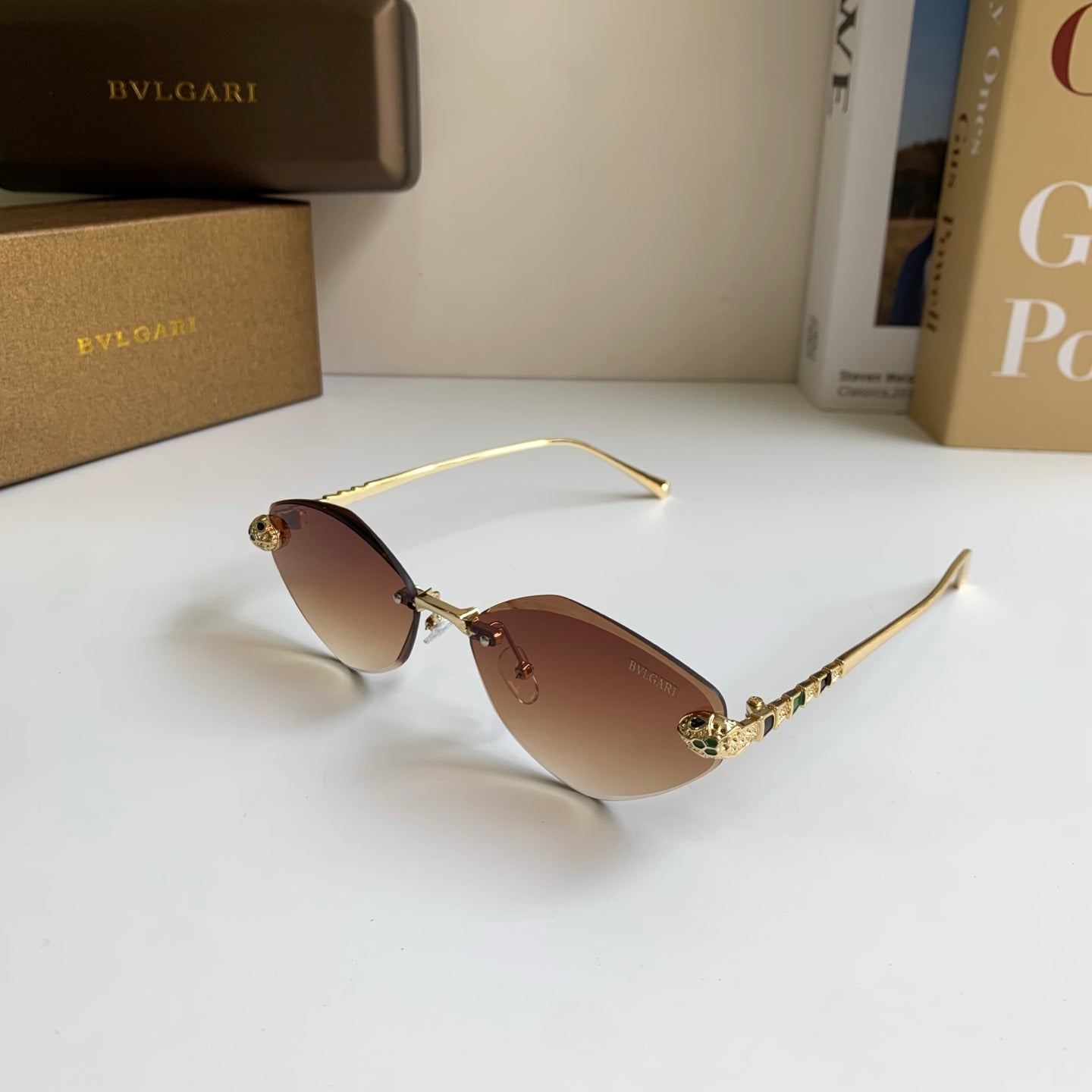 Bottega Veneta Cat-Eye Brown Lens Sunglasses for Men & Women - 432913 - detail image 2