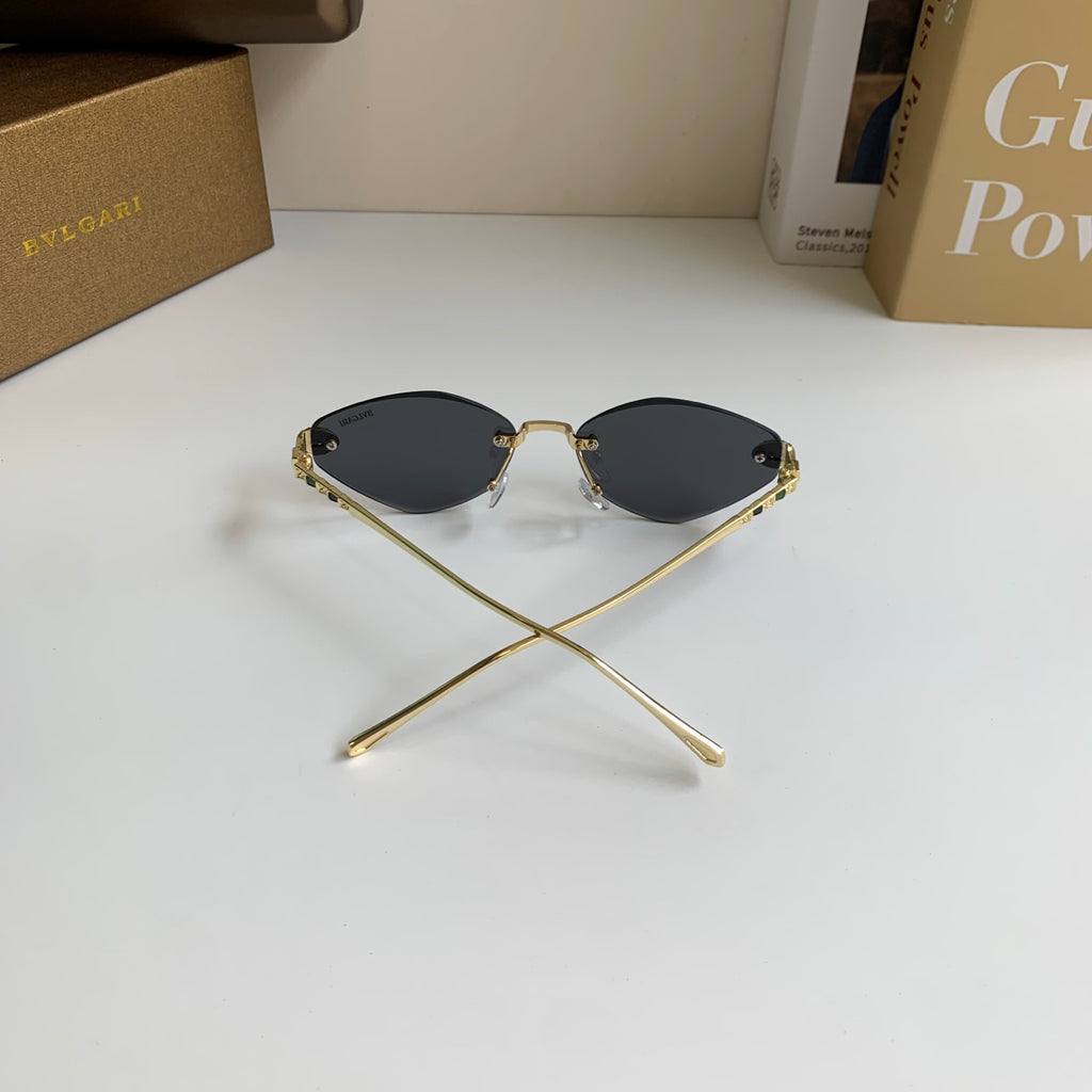 Bottega Veneta Cat-Eye Silver Lens Sunglasses for Men & Women - 432914 - detail image 6