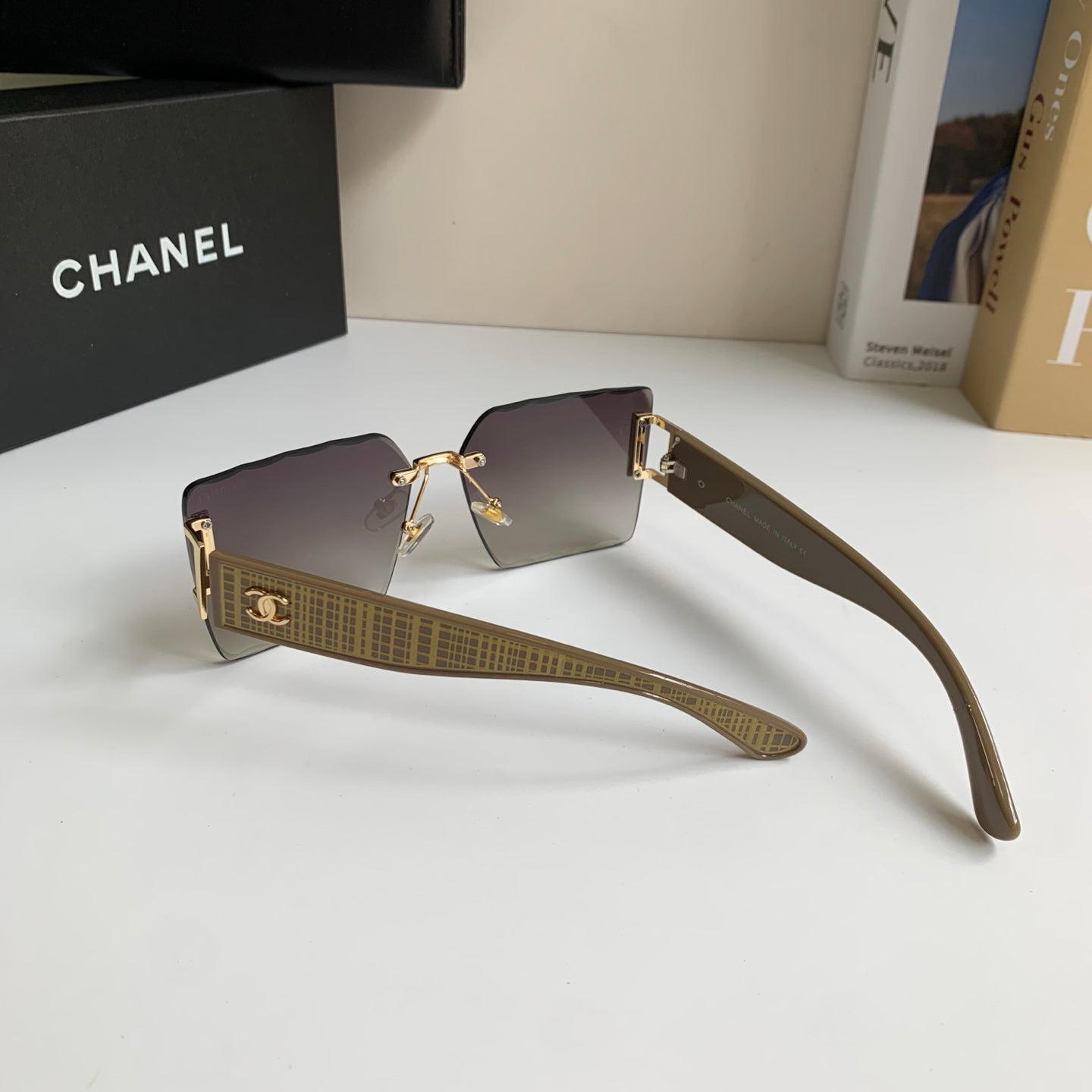 Chanel Square Gray Lens Sunglasses for Men & Women - 431631 - detail image 8