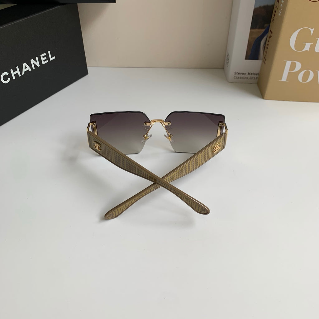 Chanel Square Gray Lens Sunglasses for Men & Women - 431631 - detail image 6