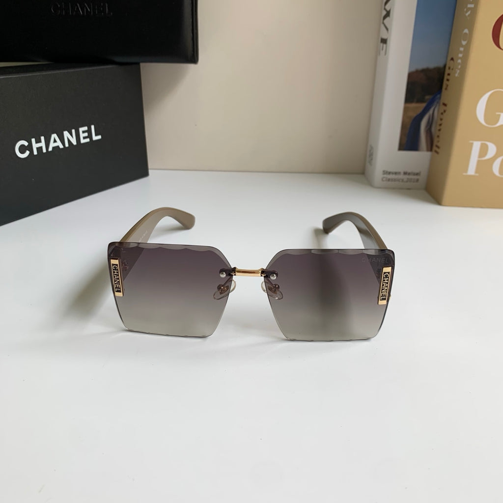 Chanel Square Gray Lens Sunglasses for Men & Women - 431631 - detail image 3