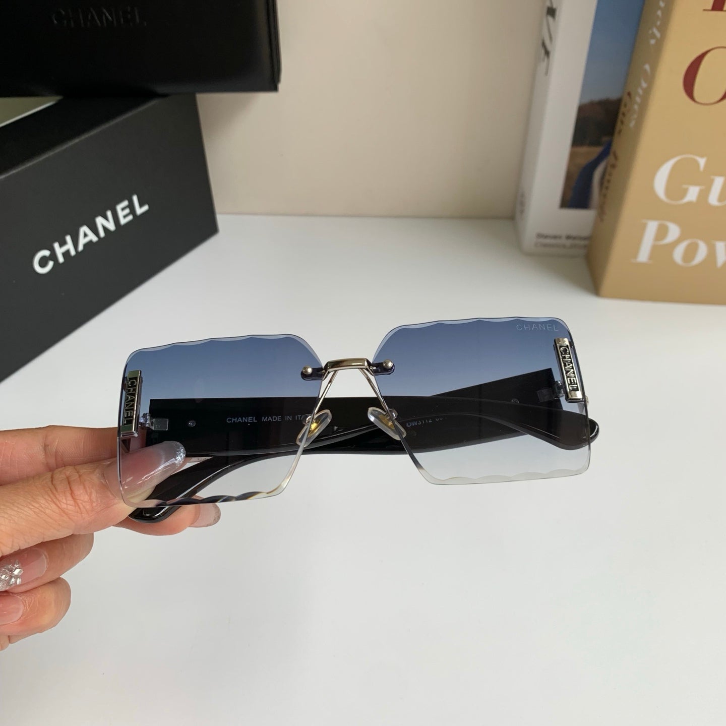 Chanel Square Silver Lens Sunglasses for Men & Women - 431632 - detail image 4