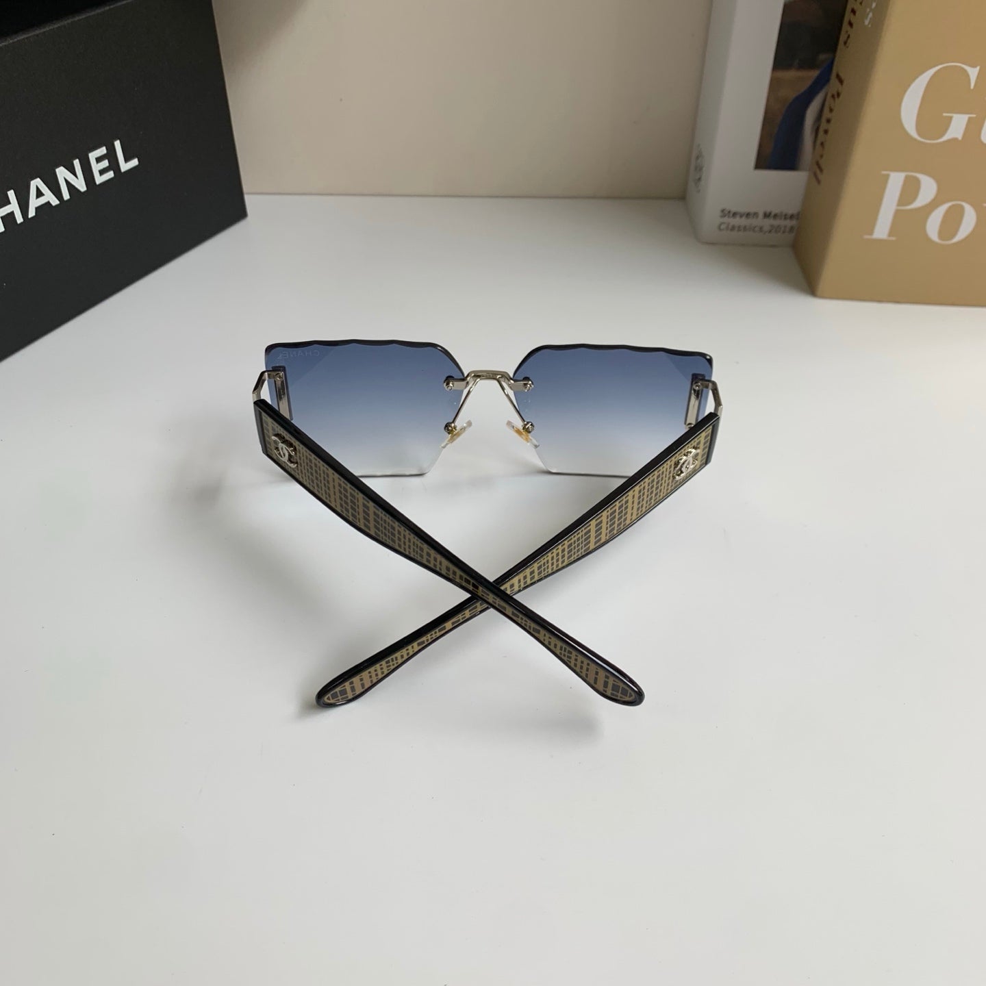 Chanel Square Silver Lens Sunglasses for Men & Women - 431632 - detail image 6