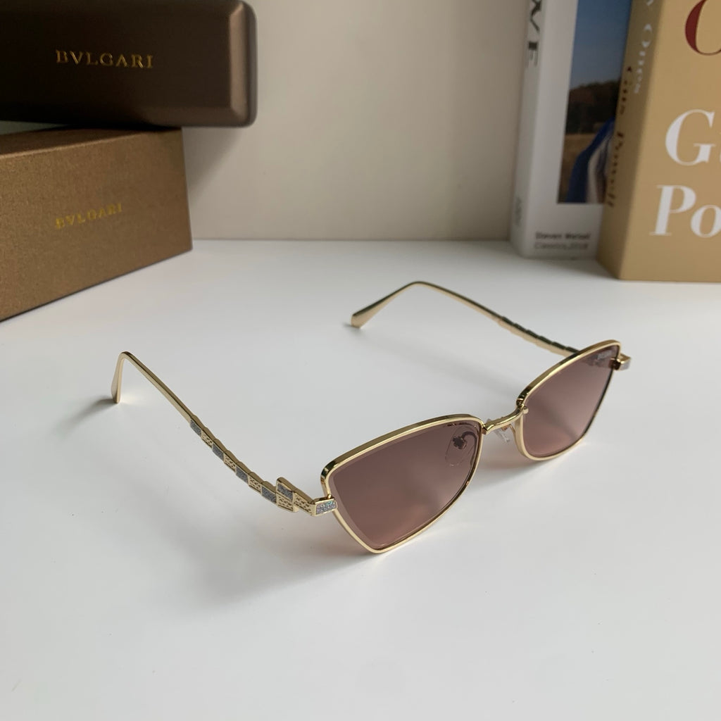 Bottega Veneta Metal Fashion Silver Lens Sunglasses for Men & Women - 449964