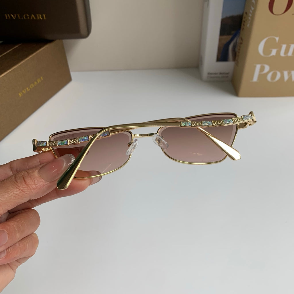 Bottega Veneta Metal Fashion Silver Lens Sunglasses for Men & Women - 372588 - detail image 6