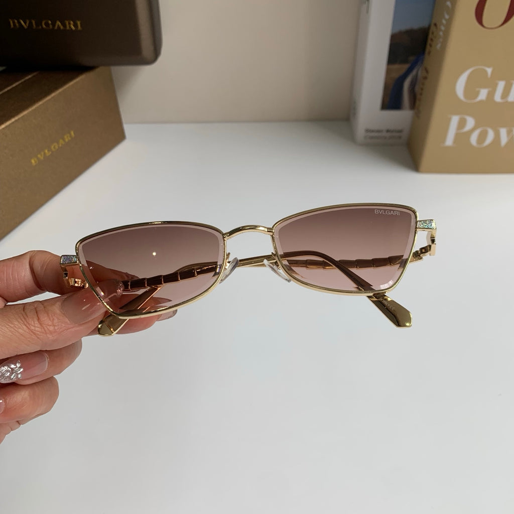 Bottega Veneta Metal Fashion Silver Lens Sunglasses for Men & Women - 449964 - detail image 4