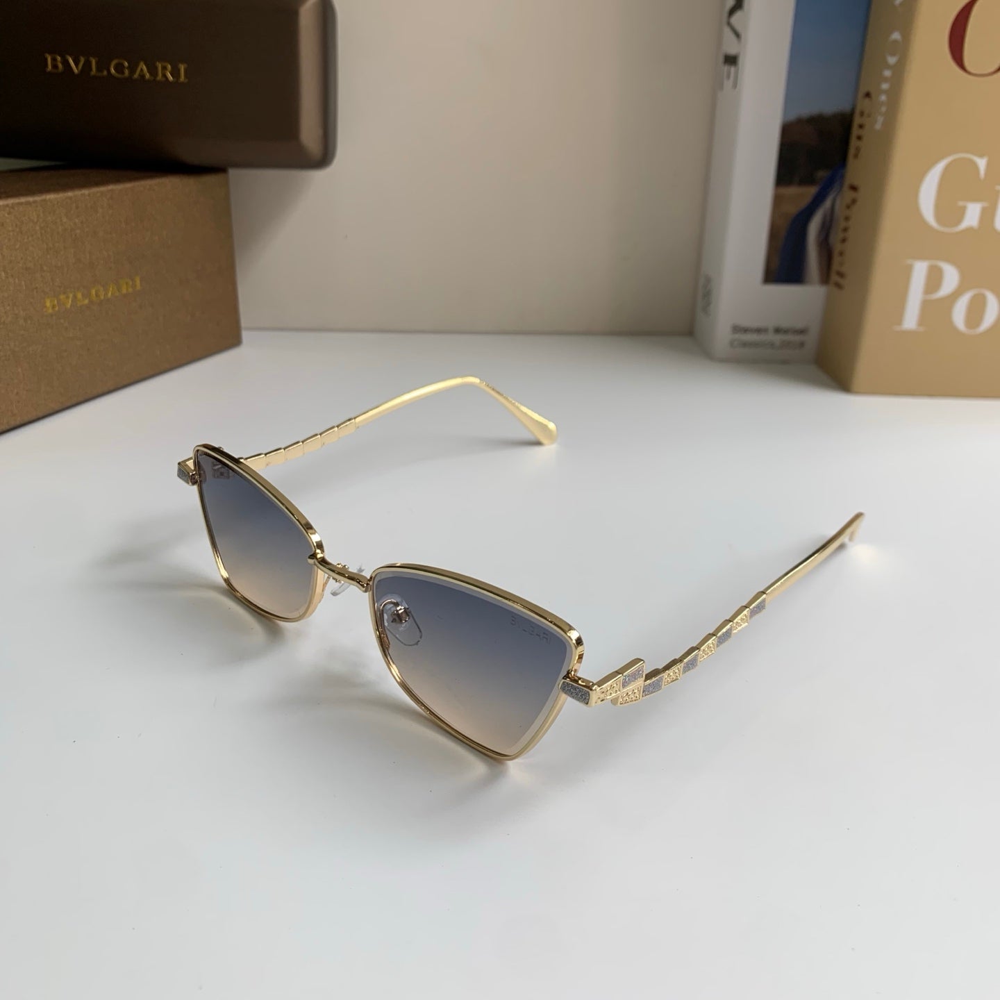 Bottega Veneta Metal Fashion Silver Lens Sunglasses for Men & Women - 449965 - detail image 2