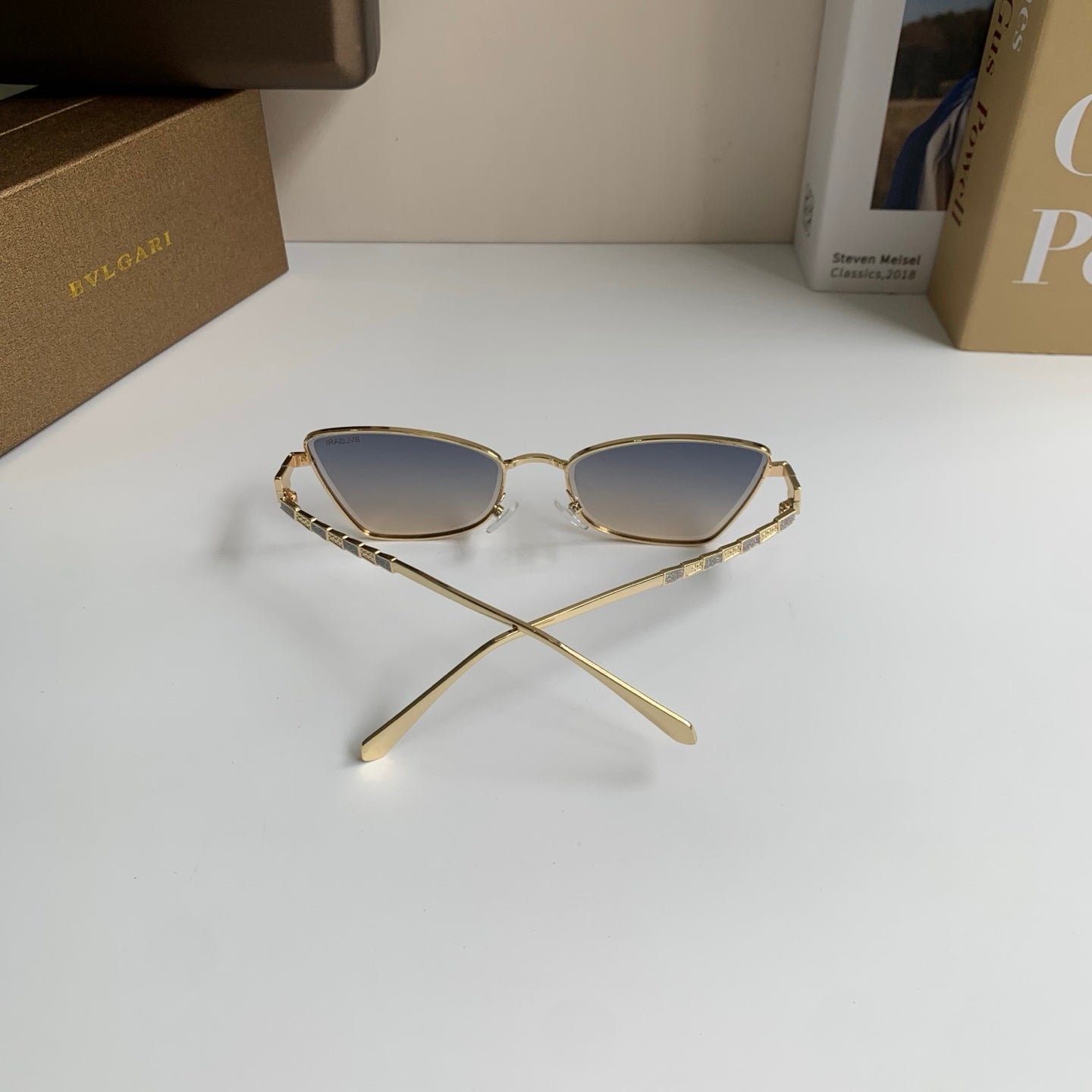 Bottega Veneta Metal Fashion Silver Lens Sunglasses for Men & Women - 449965 - detail image 6