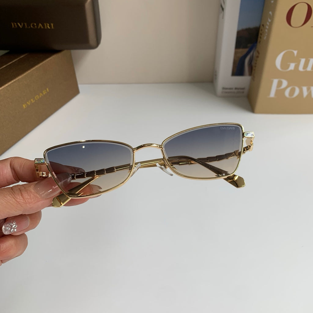 Bottega Veneta Metal Fashion Silver Lens Sunglasses for Men & Women - 449965 - detail image 4