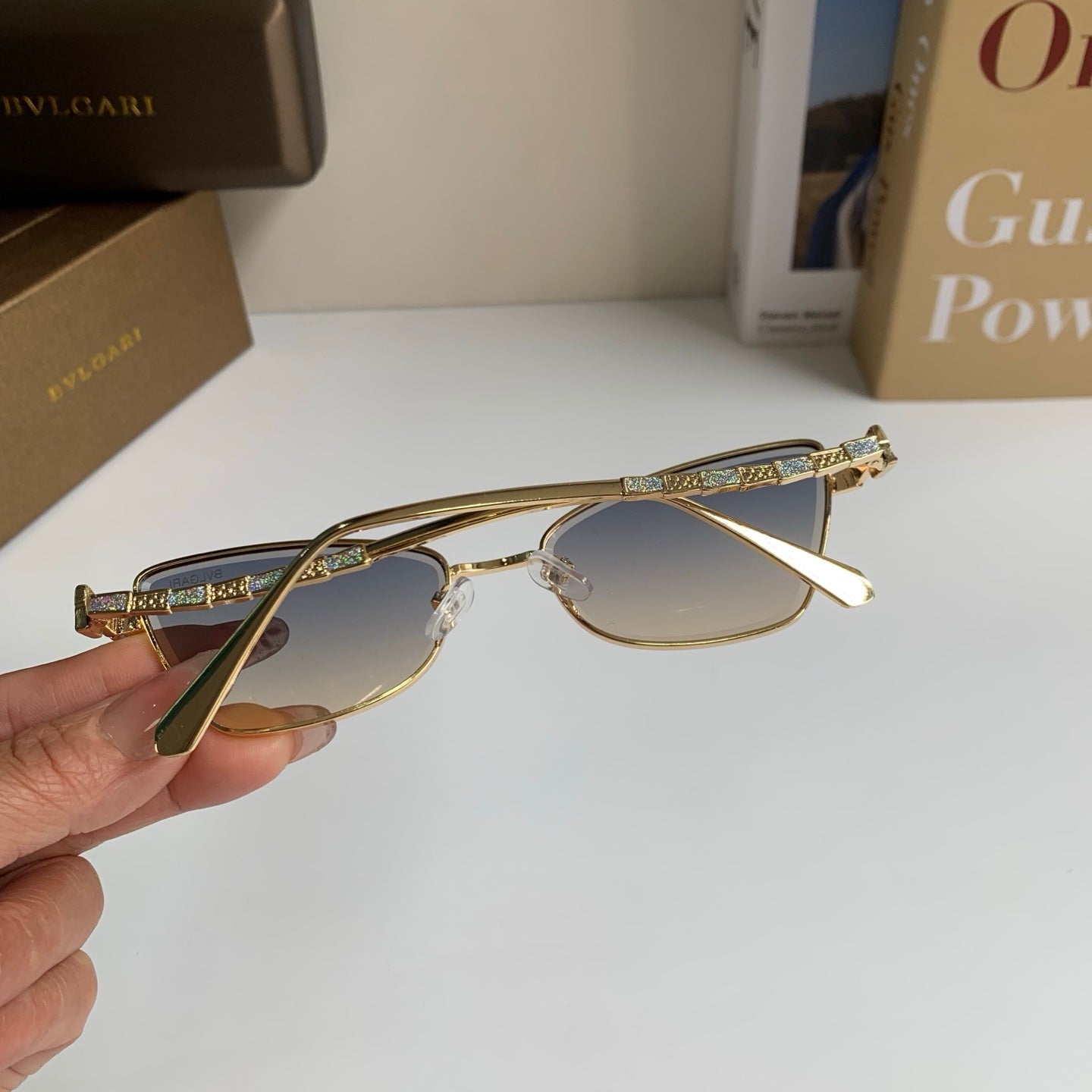 Bottega Veneta Metal Fashion Silver Lens Sunglasses for Men & Women - 449965 - detail image 7