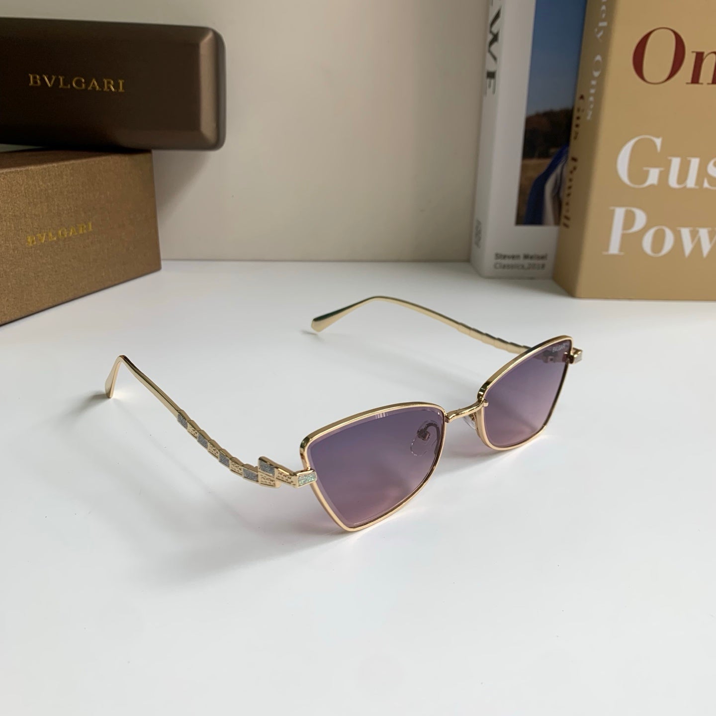 Bottega Veneta Metal Fashion Silver Lens Sunglasses for Men & Women - 449966