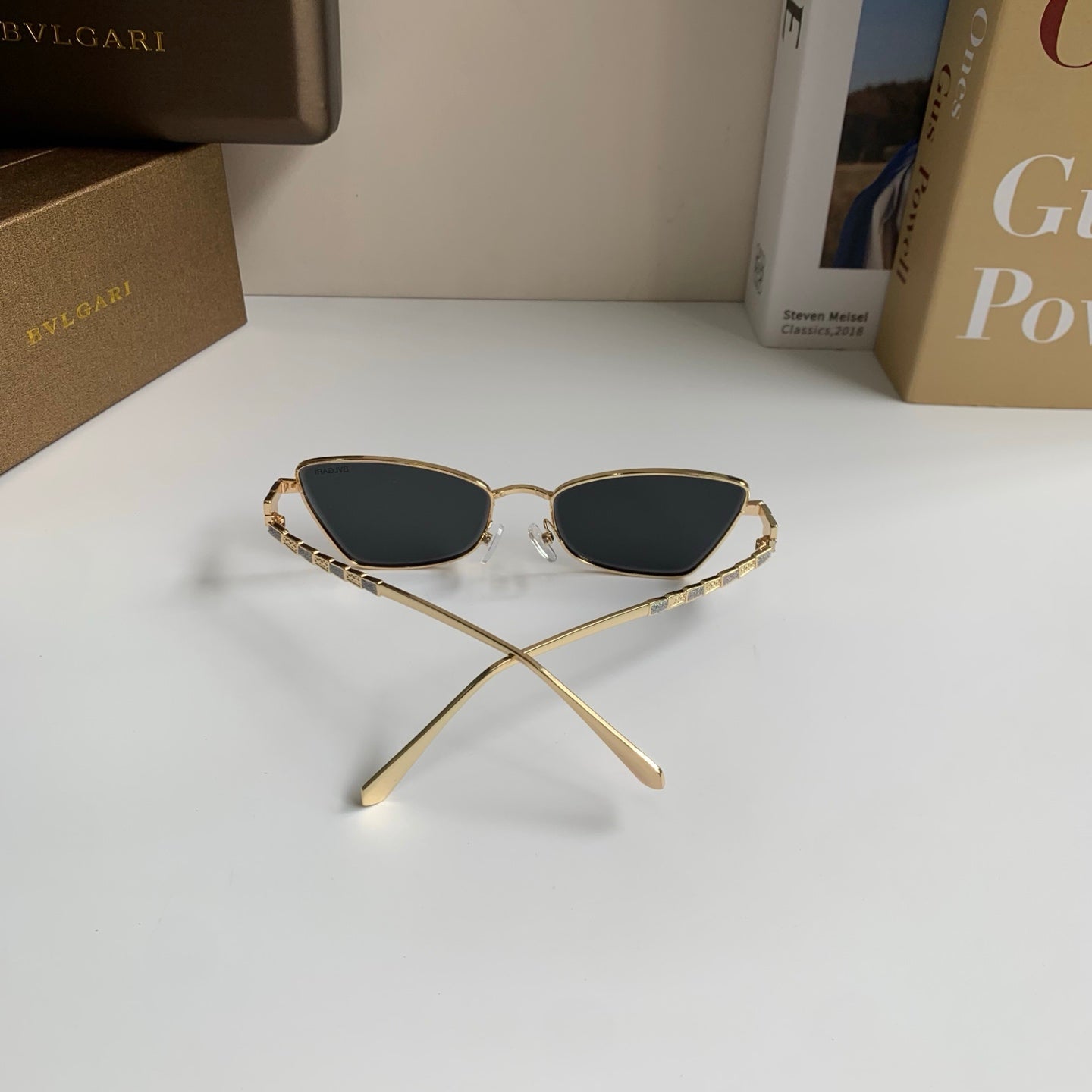 Bottega Veneta Metal Fashion Silver Lens Sunglasses for Men & Women - 372591 - detail image 8