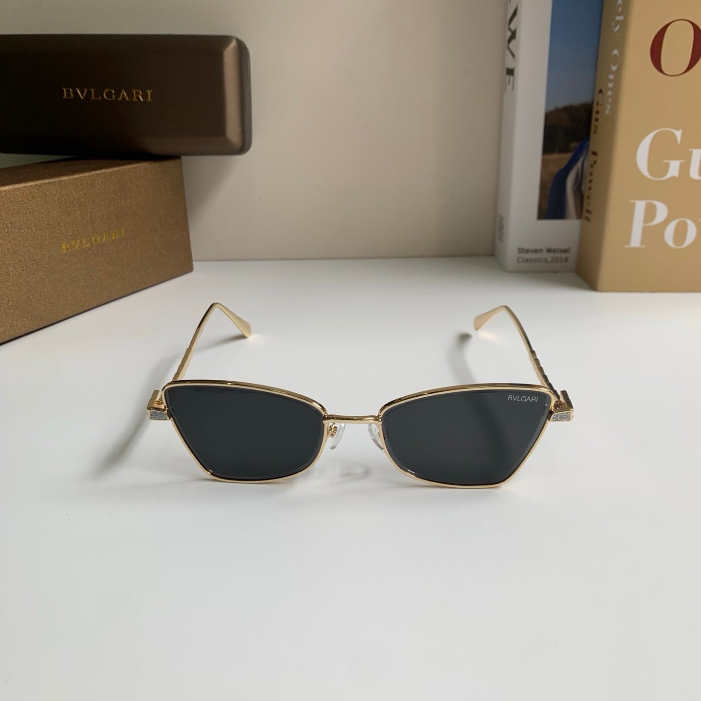 Bottega Veneta Metal Fashion Silver Lens Sunglasses for Men & Women - detail image 5