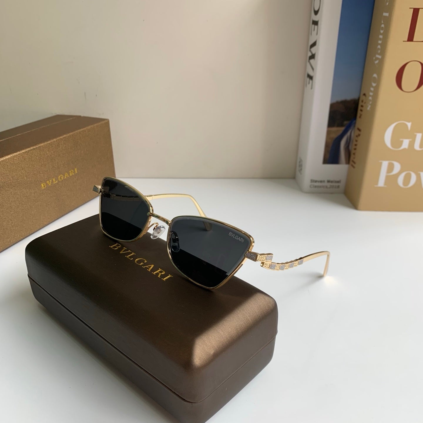Bottega Veneta Metal Fashion Silver Lens Sunglasses for Men & Women - detail image 4