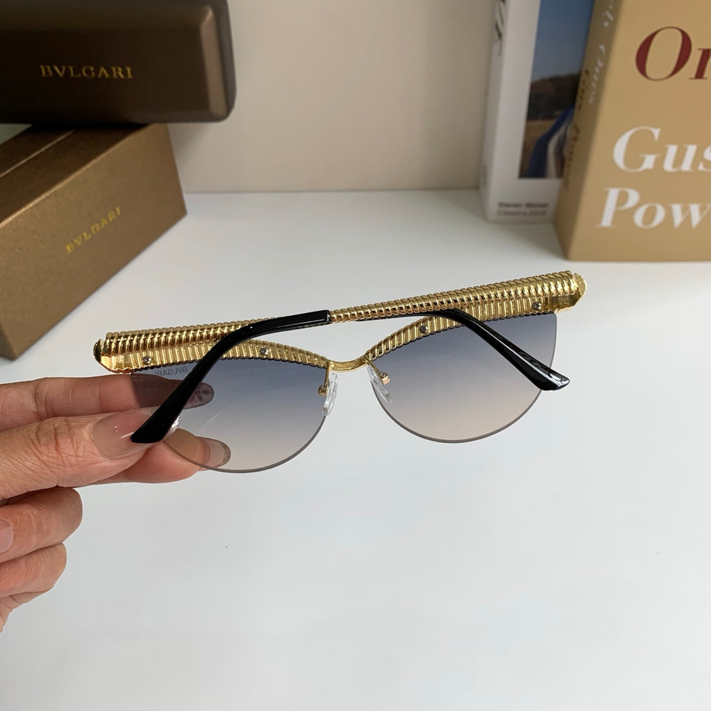 Bottega Veneta Cat-Eye Silver Lens Sunglasses for Men & Women - 466341 - detail image 7