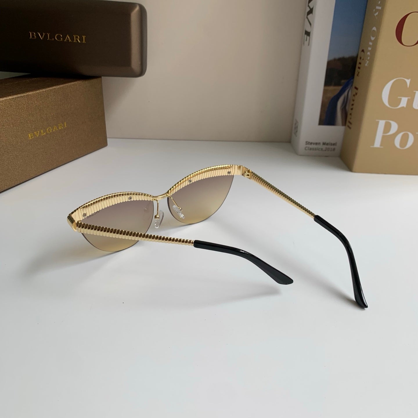 Bottega Veneta Cat-Eye Silver Lens Sunglasses for Men & Women - 372594 - detail image 7