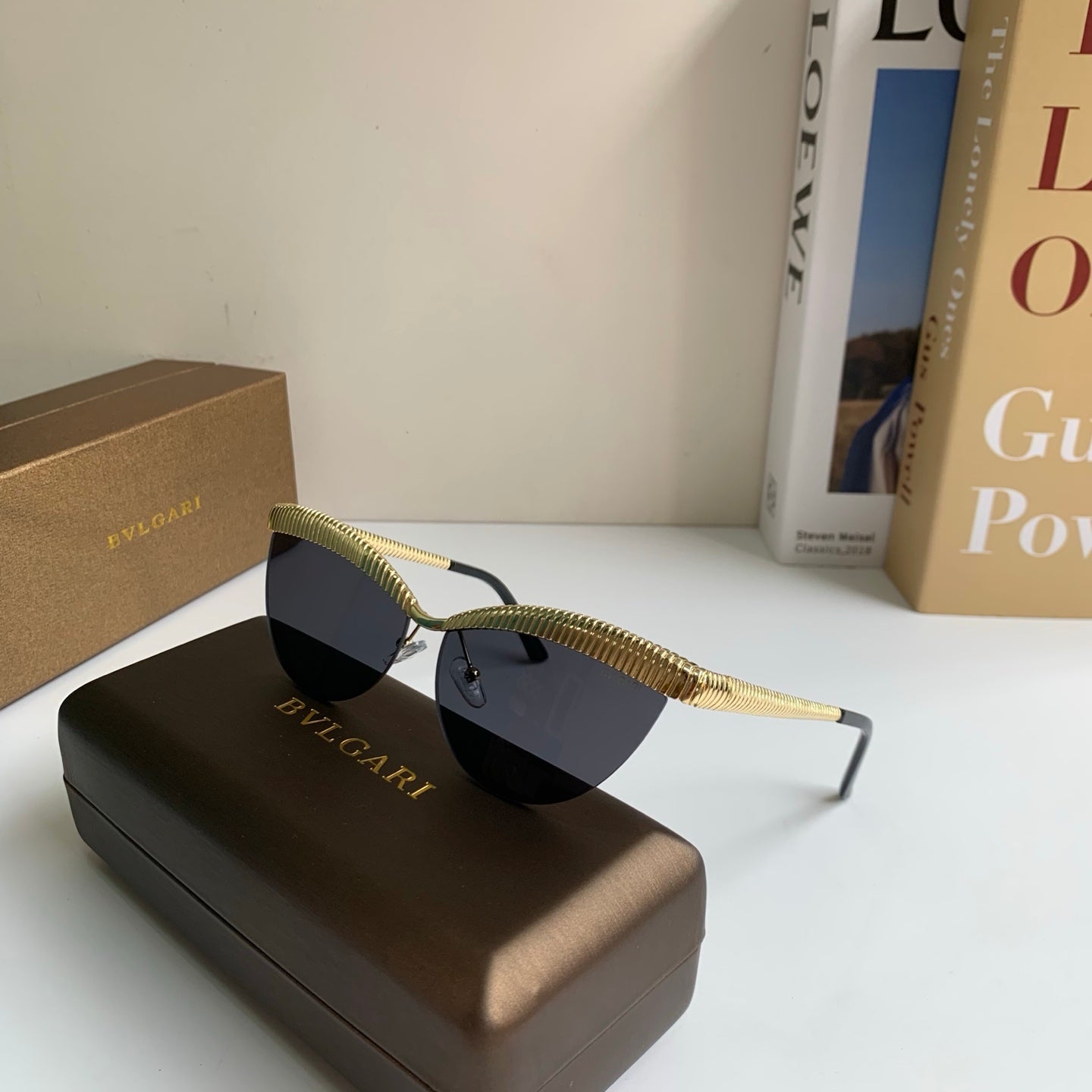 Bottega Veneta Cat-Eye Silver Lens Sunglasses for Men & Women - detail image 4