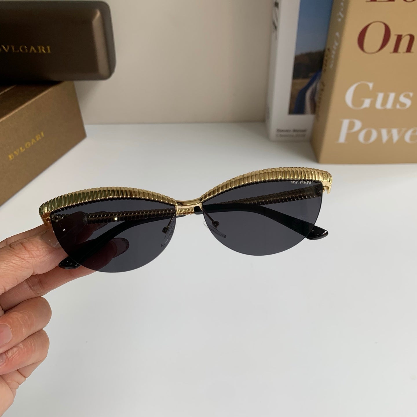 Bottega Veneta Cat-Eye Silver Lens Sunglasses for Men & Women - detail image 3