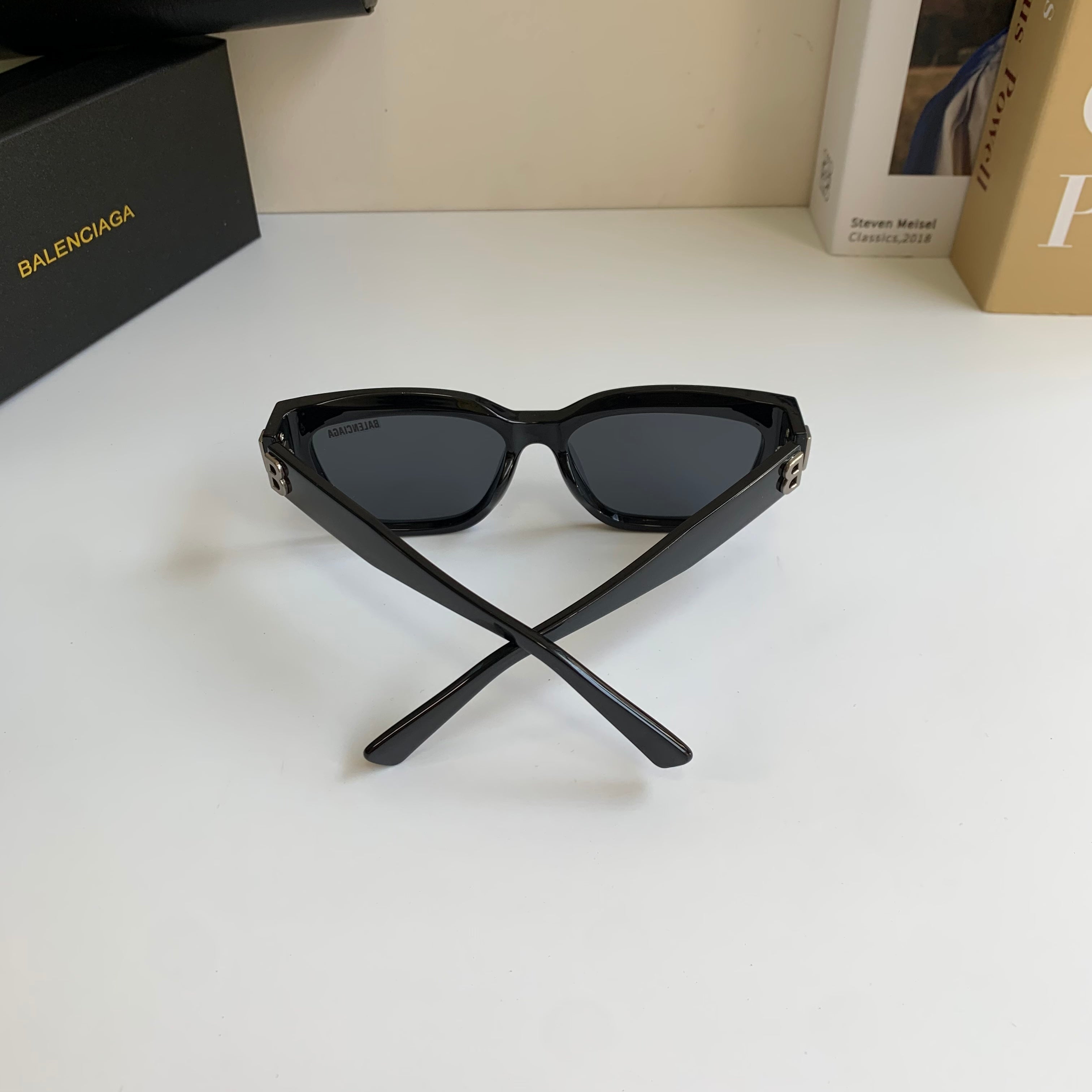 Balenciaga Square Black Lens Sunglasses for Men & Women - 372354 - detail image 7