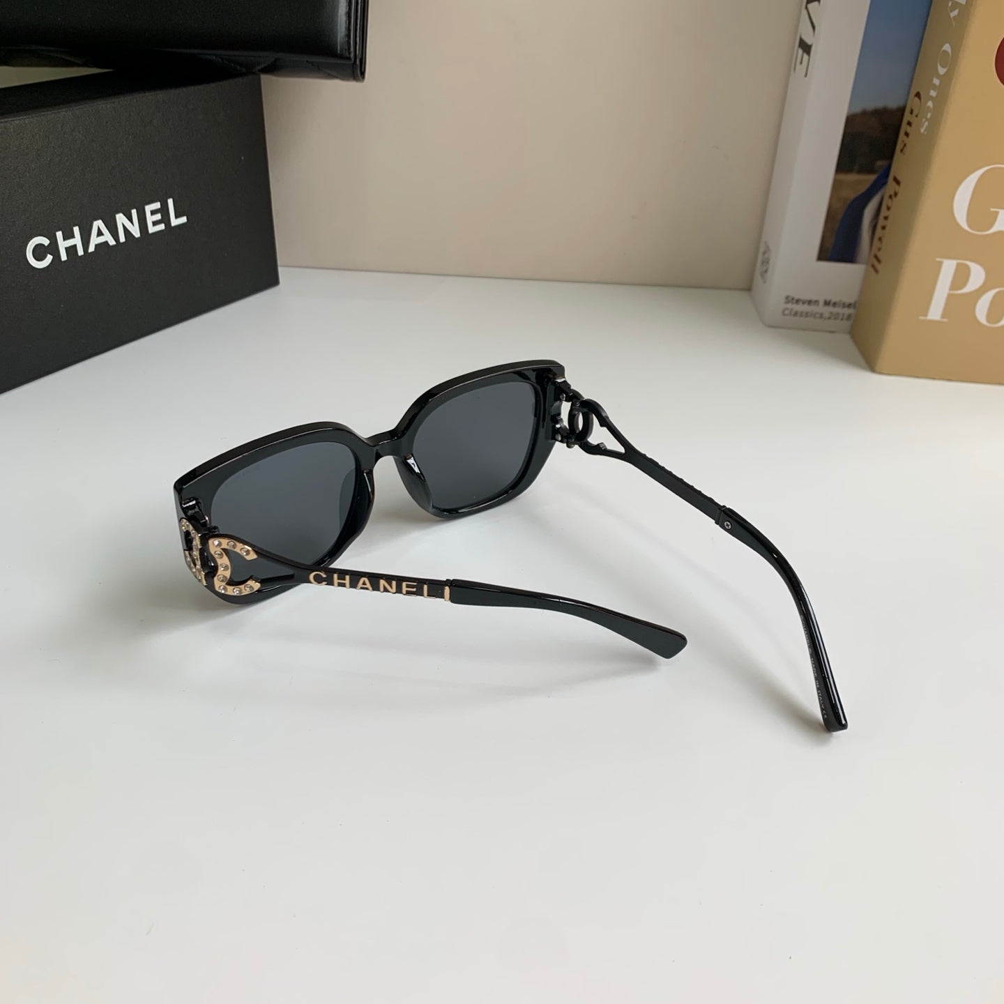 Chanel Fashion Black Lens Sunglasses for Men & Women - 493617 - detail image 10