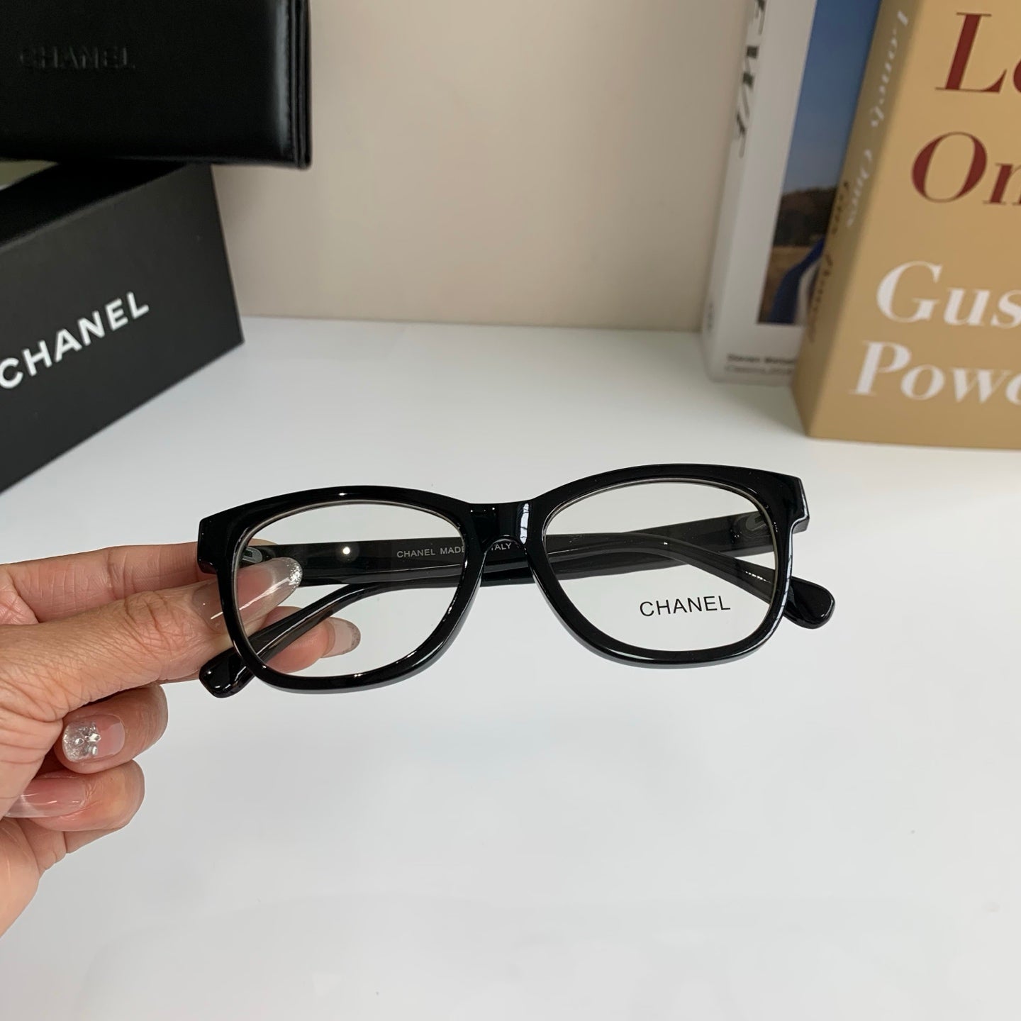 Chanel Blue-Light Fashion Silver Lens Sunglasses for Men & Women - 493618 - detail image 3