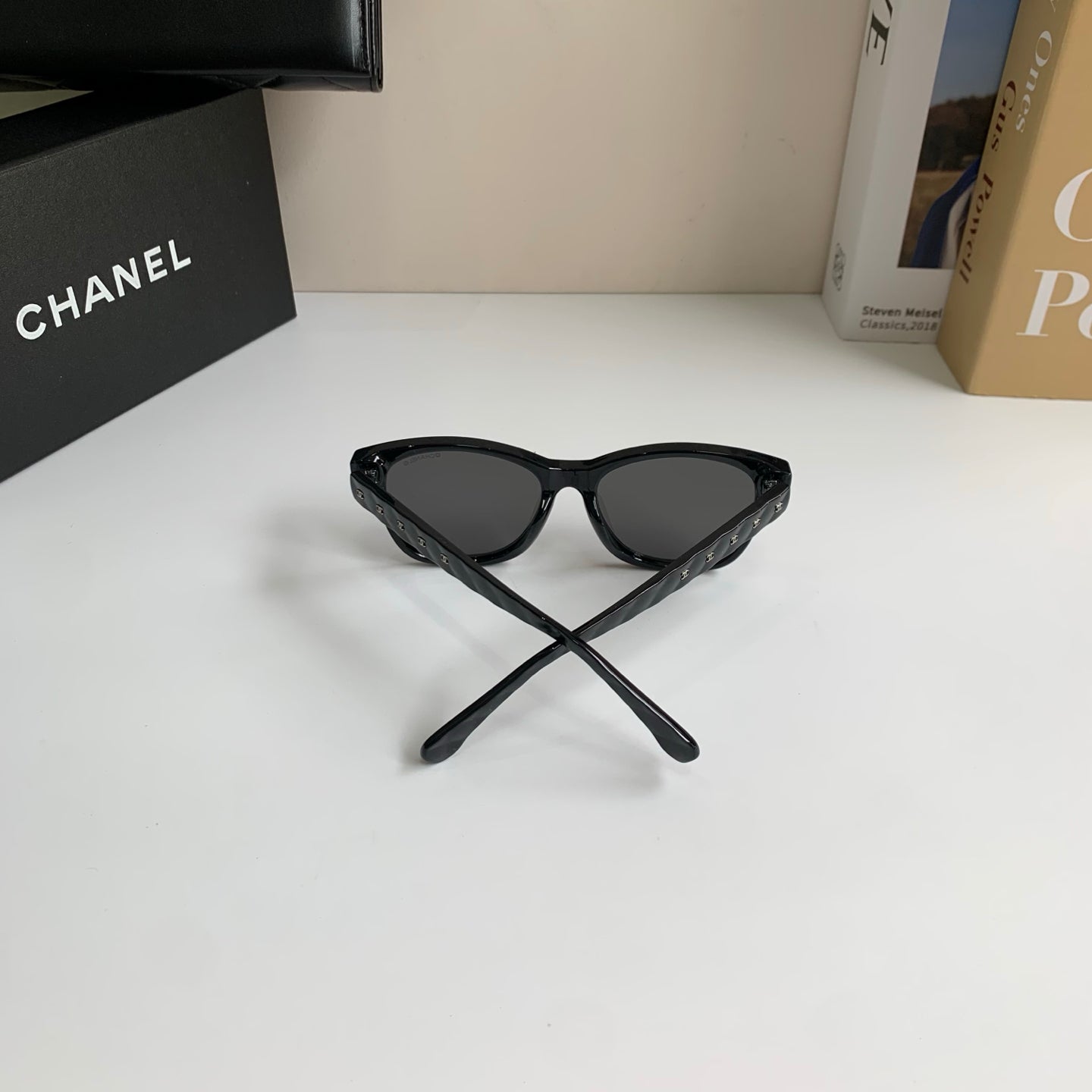 Chanel Blue-Light Fashion Black Lens Sunglasses for Men & Women - detail image 7