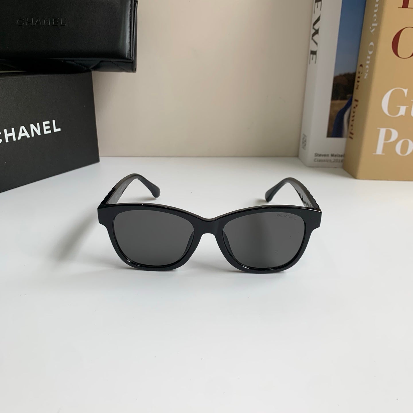 Chanel Blue-Light Fashion Black Lens Sunglasses for Men & Women - detail image 5