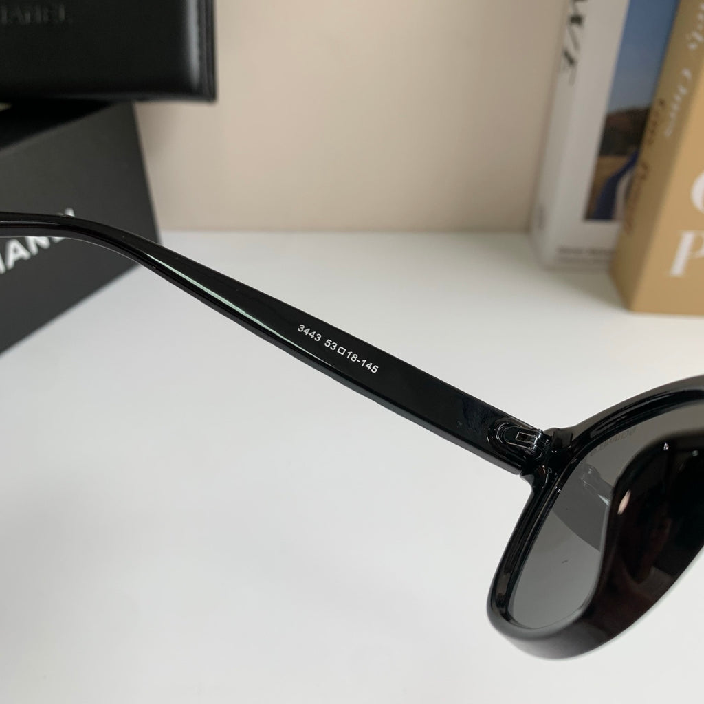 Chanel Blue-Light Fashion Black Lens Sunglasses for Men & Women - detail image 8