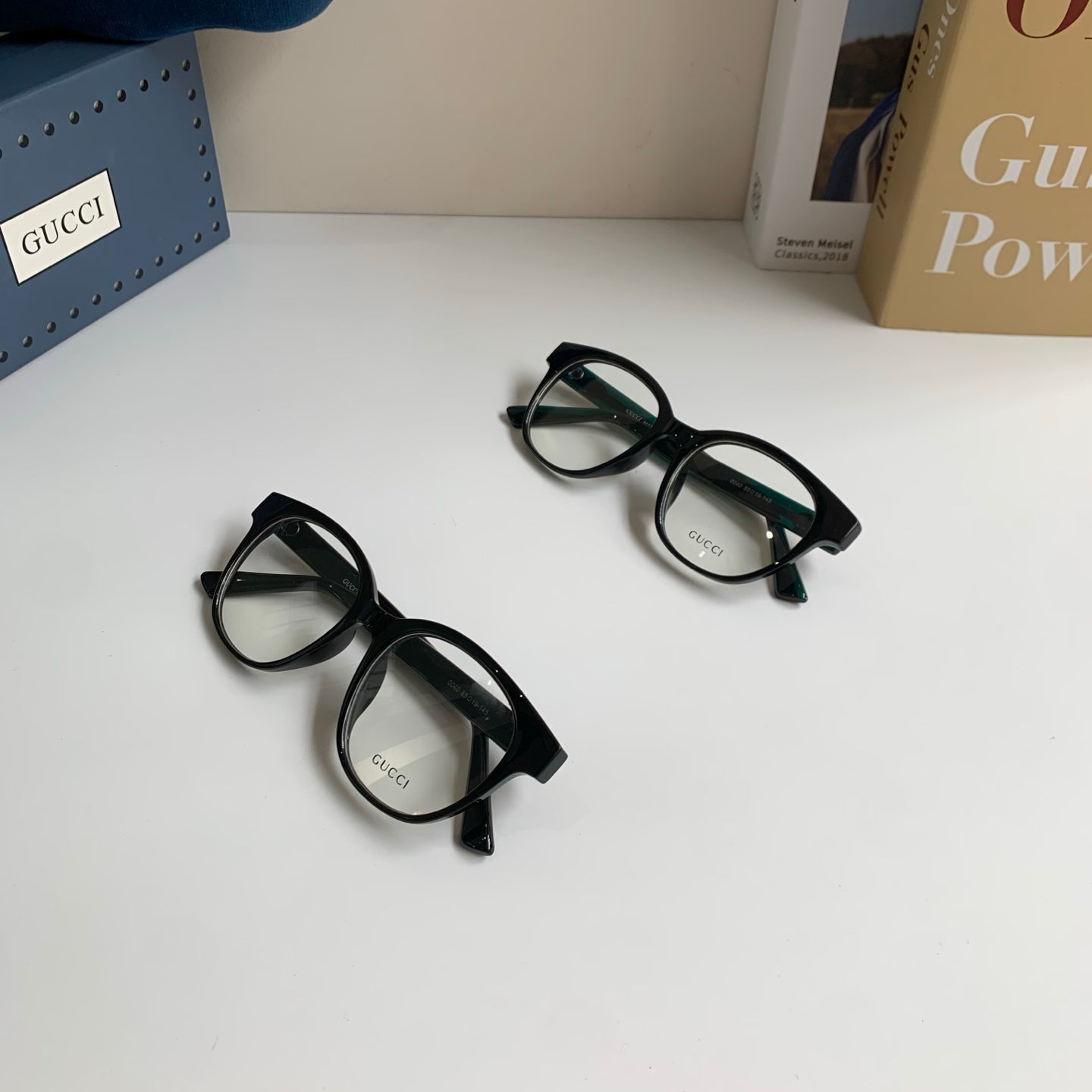 Gucci Square Silver Lens Sunglasses for Men & Women - detail image 9
