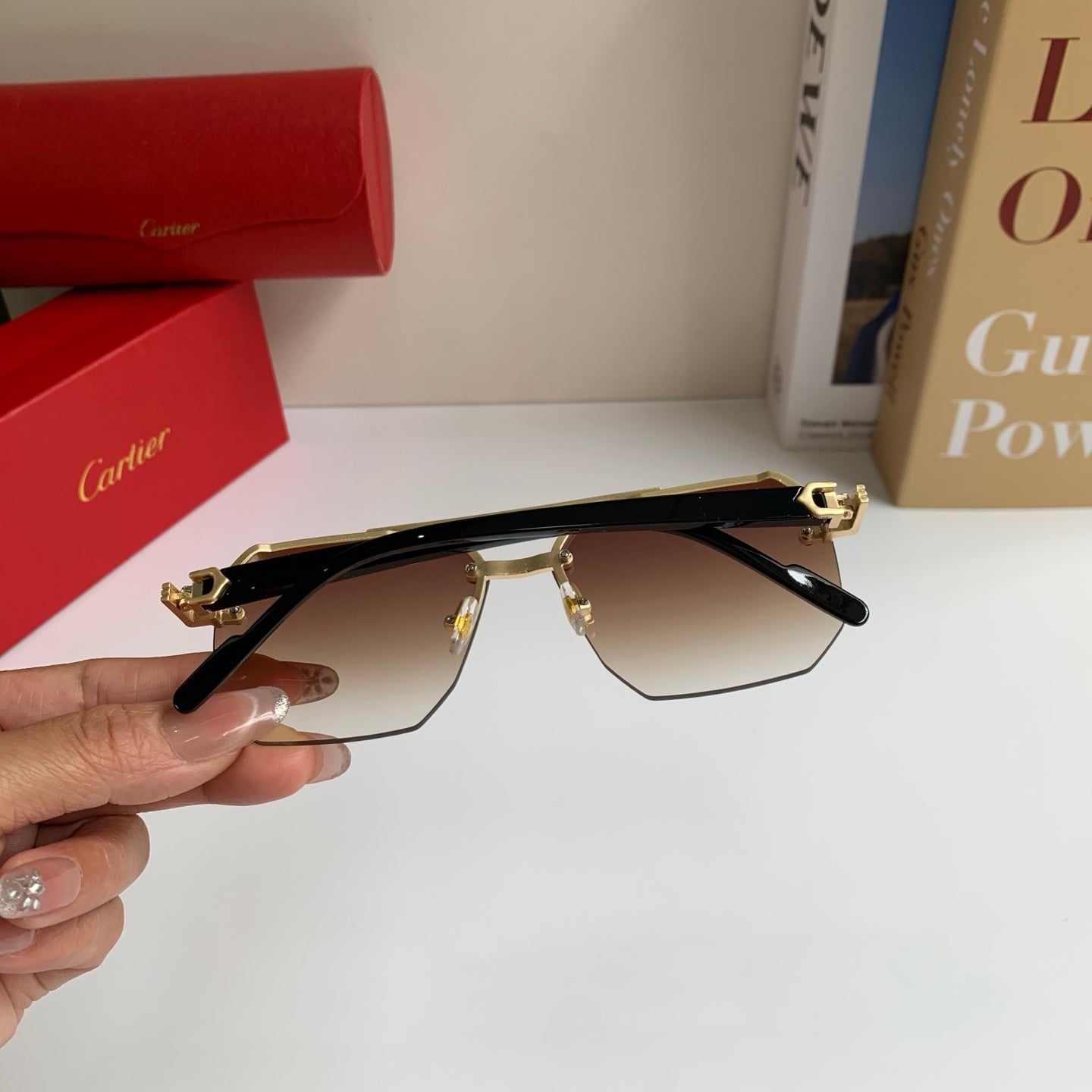 Cartier Square Brown Lens Sunglasses for Men & Women - detail image 7