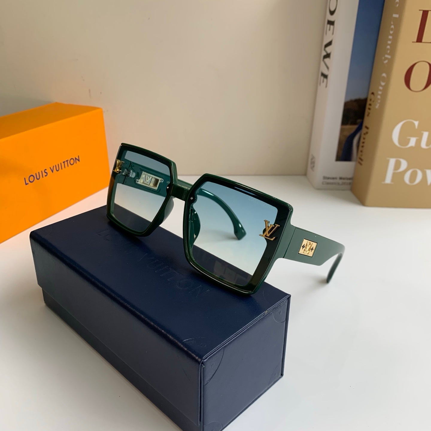 Louis Vuitton Square Blue Lens Sunglasses for Men & Women - 486141 - detail image 5