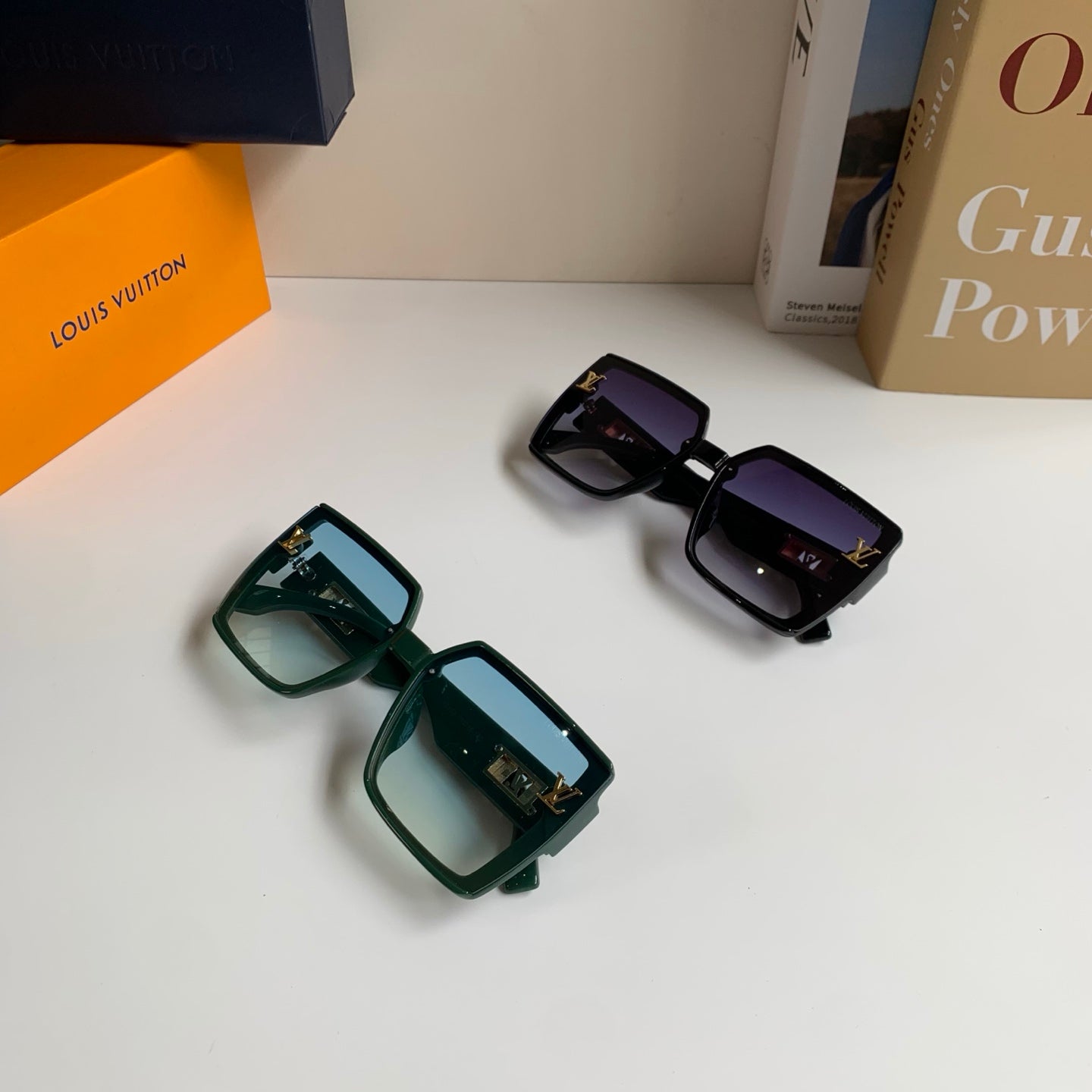 Louis Vuitton Square Blue Lens Sunglasses for Men & Women - 486141 - detail image 9