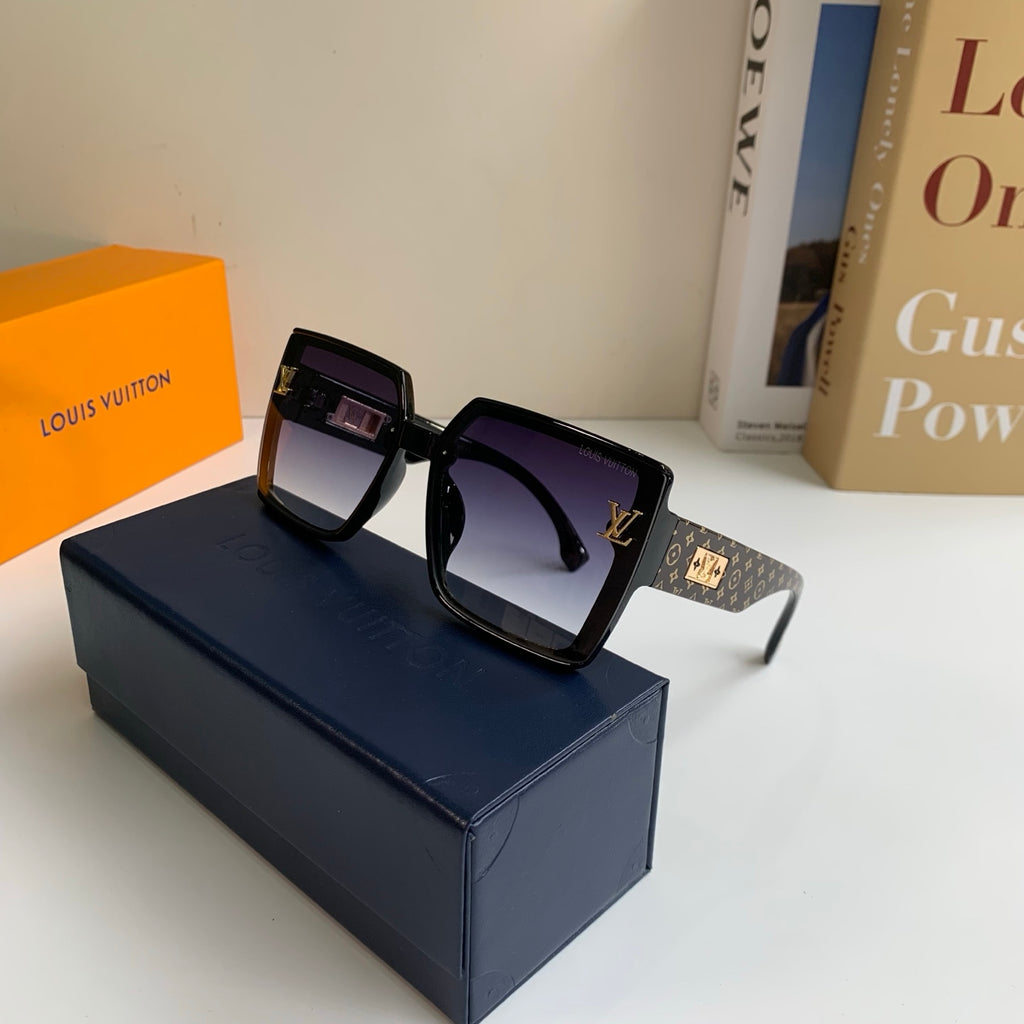 Louis Vuitton Square Gray Lens Sunglasses for Men & Women - 486142 - detail image 5
