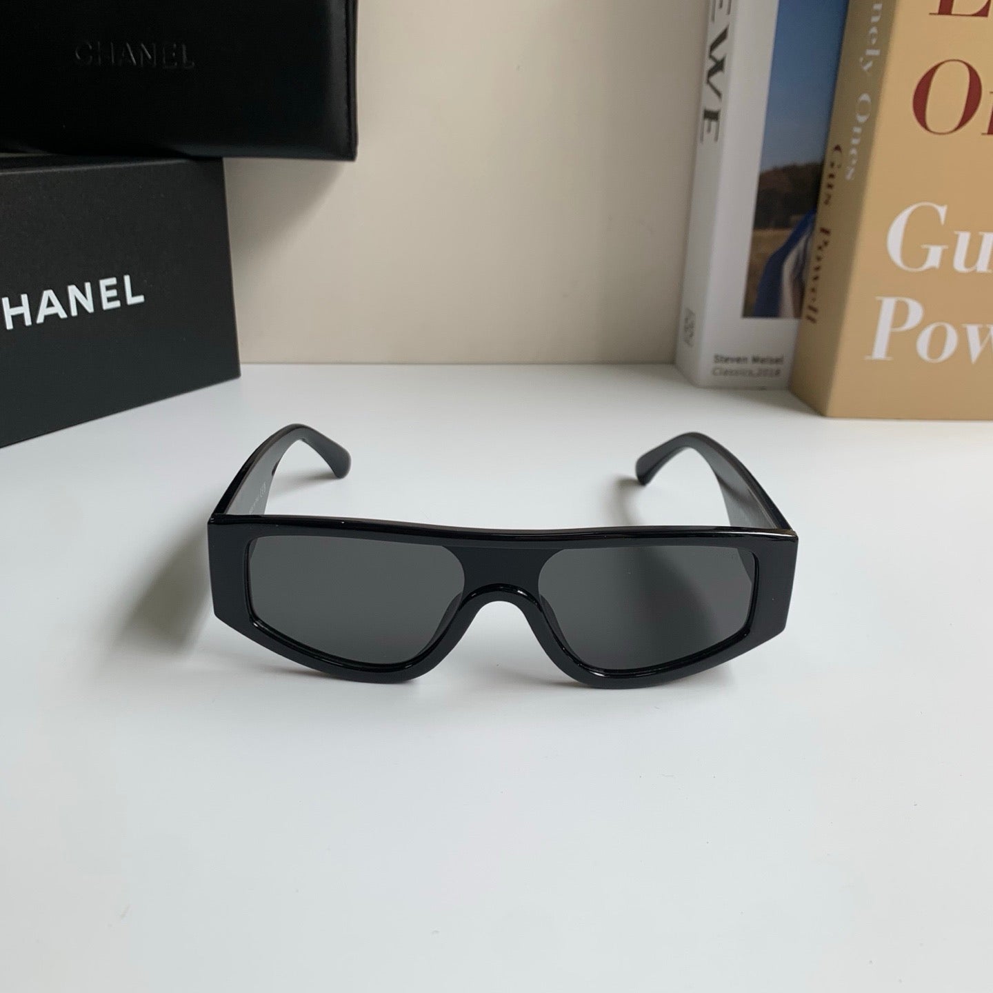 Chanel Cat-Eye Black Lens Sunglasses for Men & Women - 486518 - detail image 4